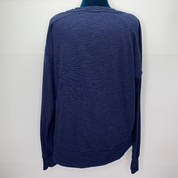 Gap Shirt Small It Was All A Dream Blue Long Sleeve Tee Shoulder Graphic - Picture 9 of 9